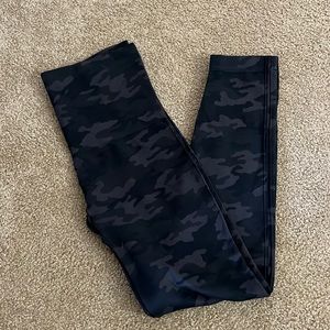 Spanx XL camo (dark gray) and black.
